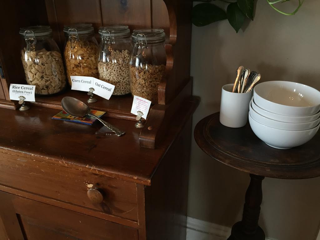 Harrington House Bed & Breakfastウィンスロップ エクステリア 写真