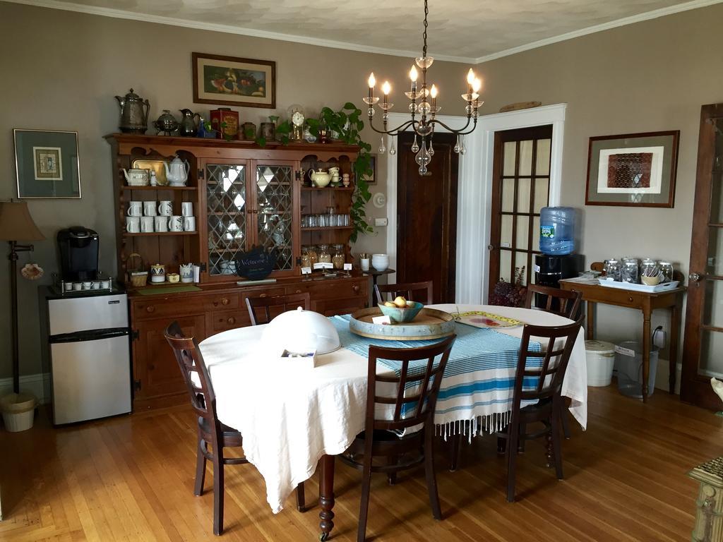 Harrington House Bed & Breakfastウィンスロップ エクステリア 写真